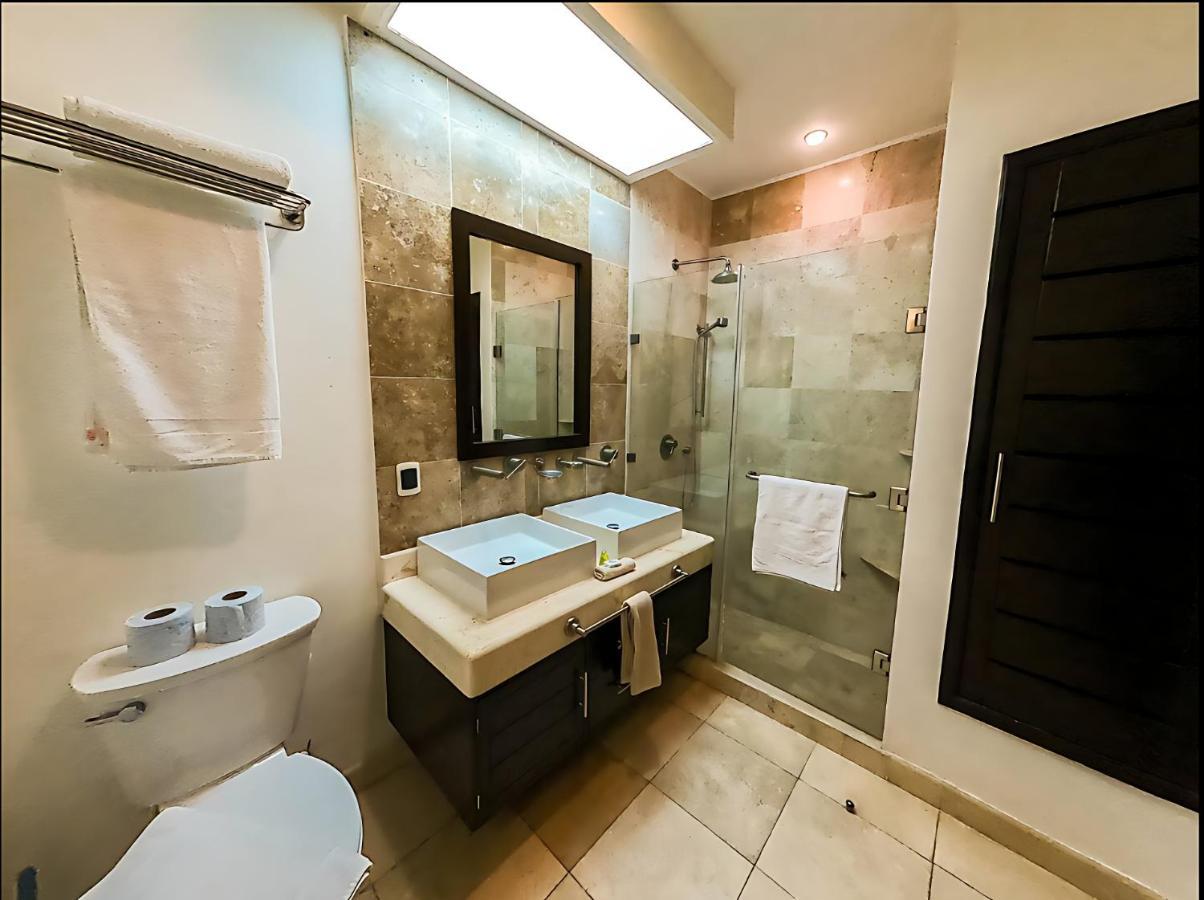 Faro 201 Beachfront Apartment With Ocean View, Close To 5Th Av Playa del Carmen Exterior photo